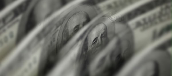 Por qué el dólar subiría hasta $3.500 o caería hasta $3.200