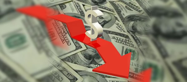 El dólar concluye el 2023 en declive, con un valor de cierre de $3822.46, hoy bajó $22 pesos